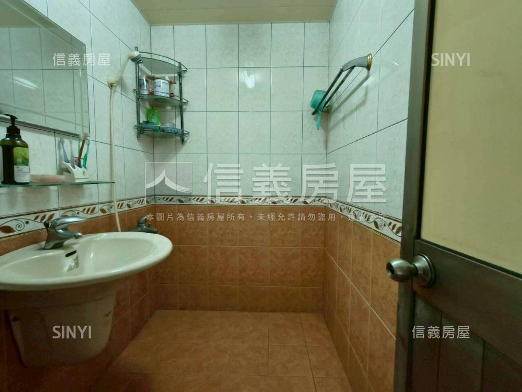 瑞隆前路後巷正路透店房屋室內格局與周邊環境