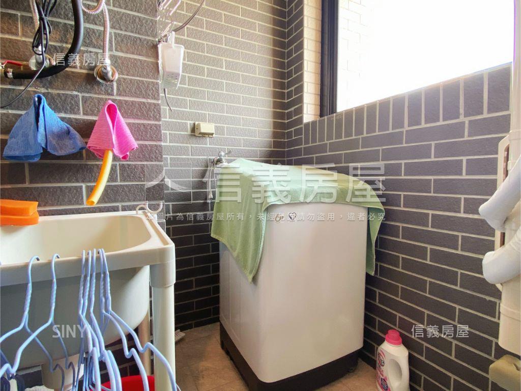 武陵居｜精裝採光２房平車房屋室內格局與周邊環境