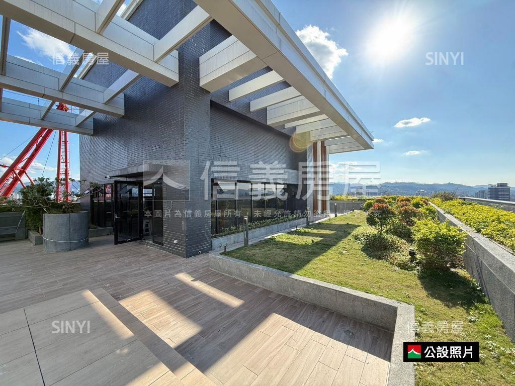 漢皇盛世就是這間拉房屋室內格局與周邊環境