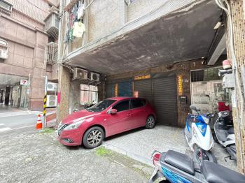 中正路稀有傳家邊間店面