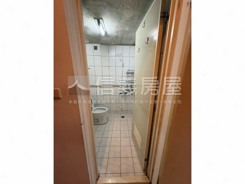 低總價電梯套房房屋室內格局與周邊環境