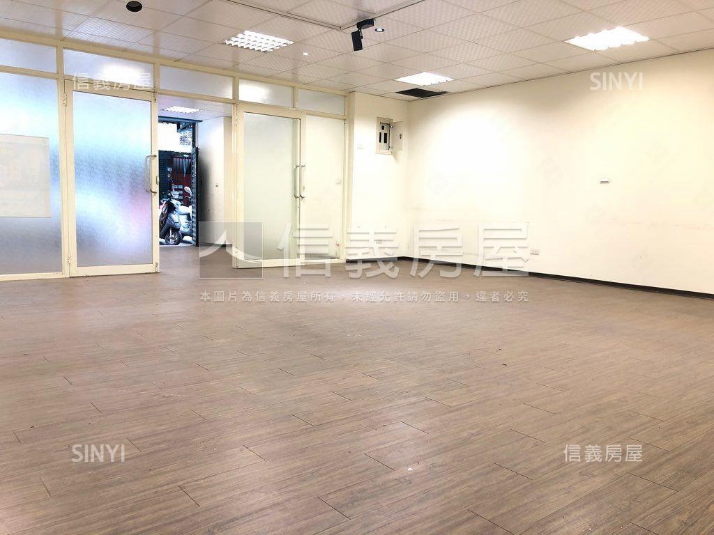 黃金一樓面寬店辦房屋室內格局與周邊環境