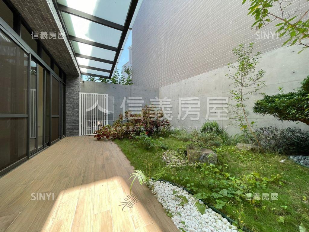 生態公園獨具匠心電梯豪墅房屋室內格局與周邊環境