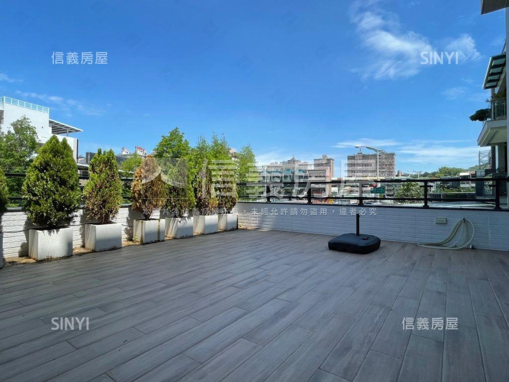 生態公園獨具匠心電梯豪墅房屋室內格局與周邊環境