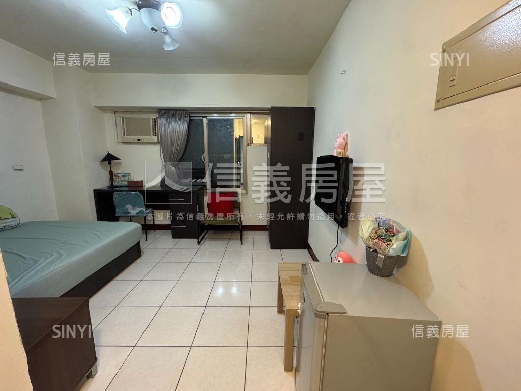 近曉明女中安靜電梯套房房屋室內格局與周邊環境