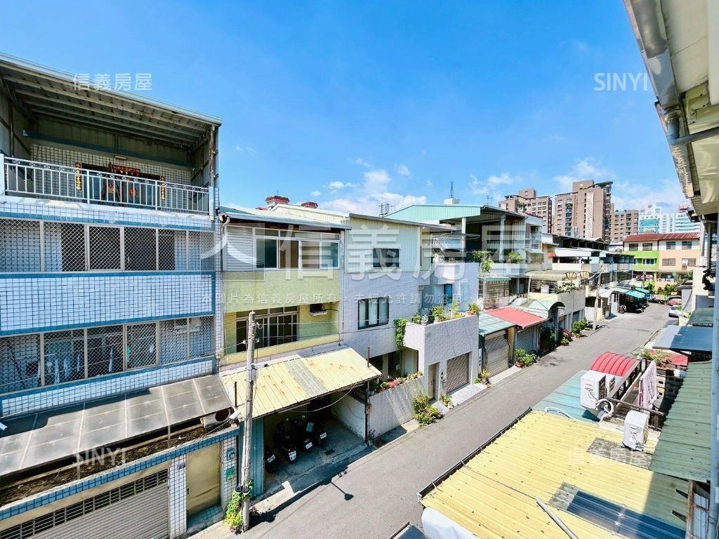 賴厝前院方便停雙車別墅房屋室內格局與周邊環境