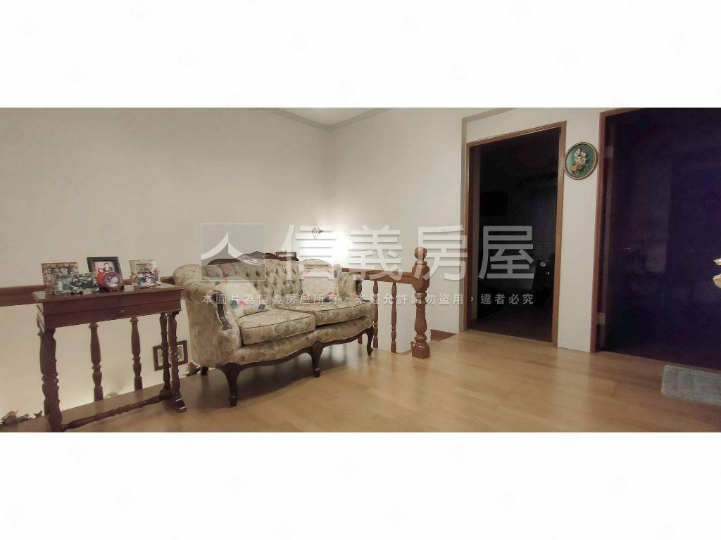 綠景伯爵五代下疊美屋房屋室內格局與周邊環境