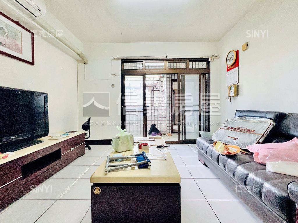 未來捷運自由大空間房屋室內格局與周邊環境