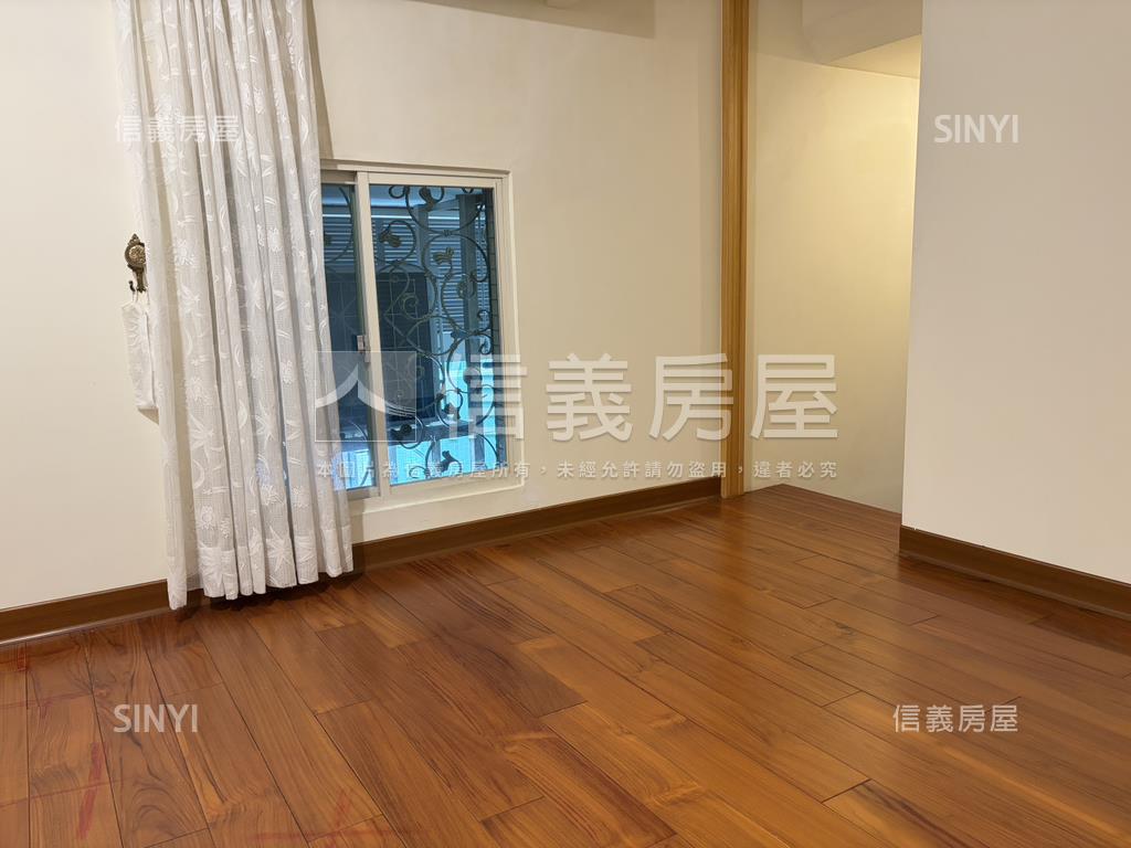 【精選】海悅附車位房屋室內格局與周邊環境