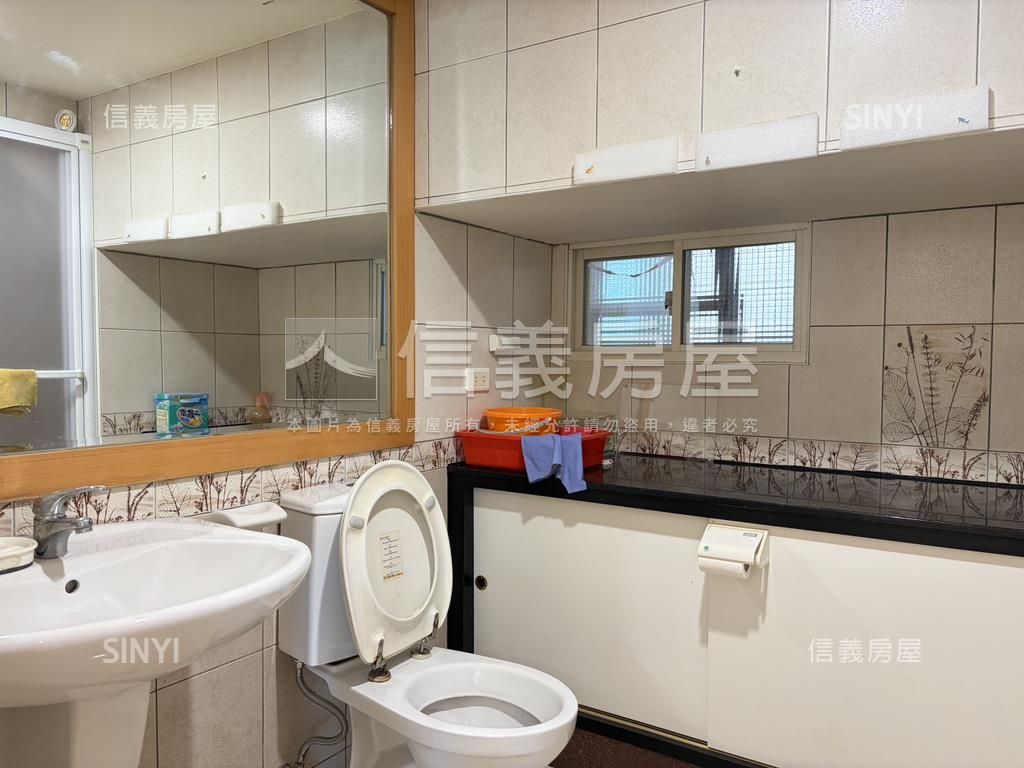 【精選】海悅附車位房屋室內格局與周邊環境