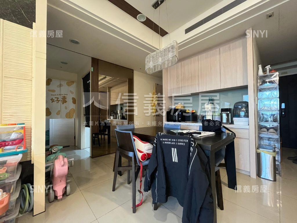 超讚稀有無限視野三房平車房屋室內格局與周邊環境