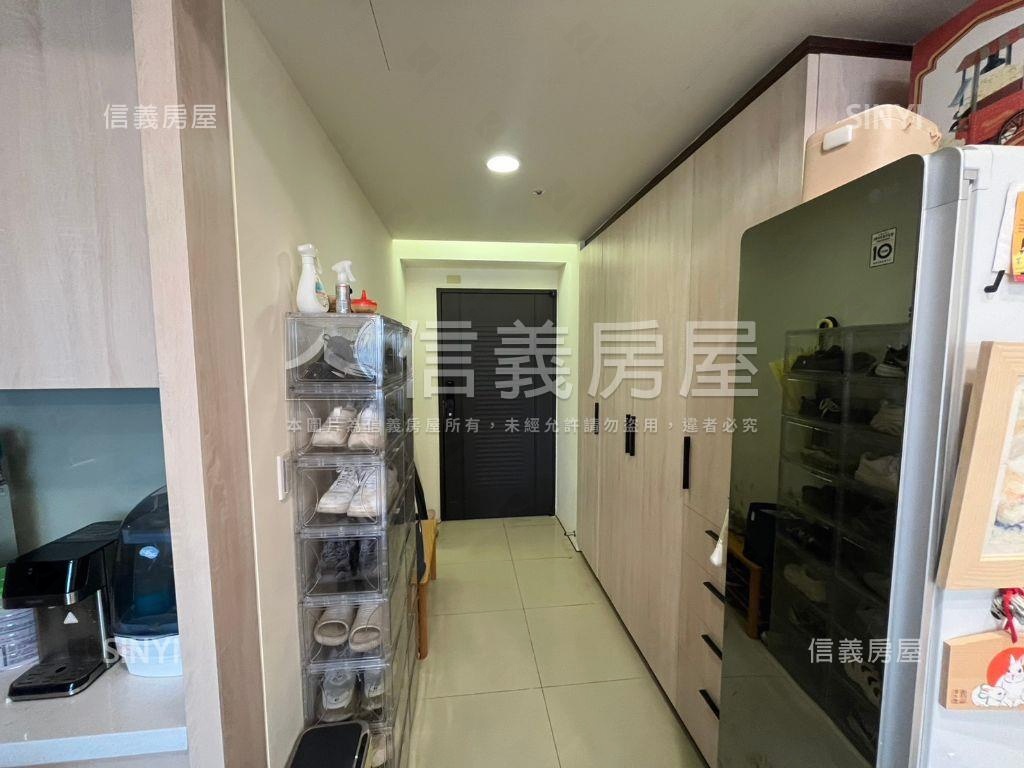 超讚稀有無限視野三房平車房屋室內格局與周邊環境