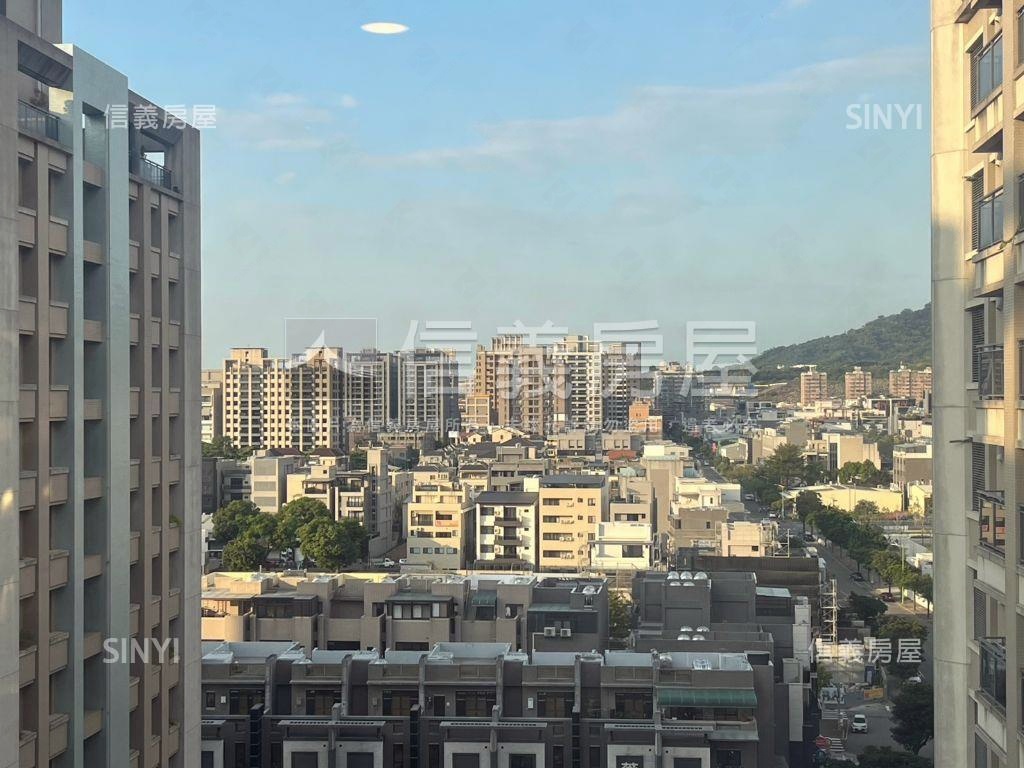 超讚稀有無限視野三房平車房屋室內格局與周邊環境