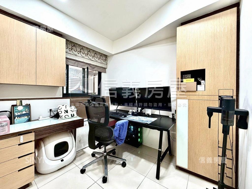 讚稀有無價視野三房平車房屋室內格局與周邊環境