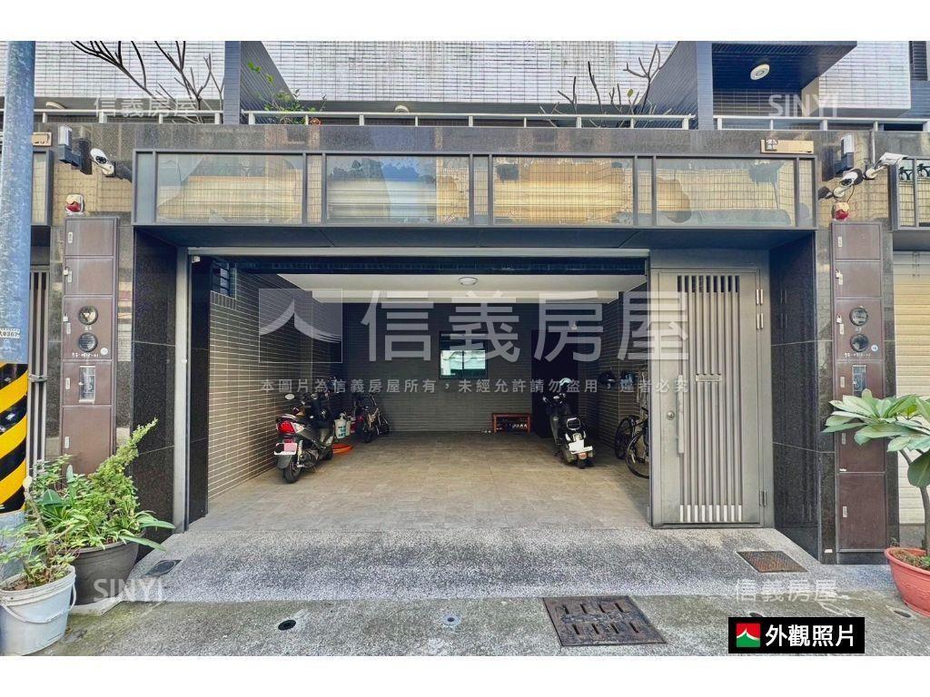 近仁武區公所輕屋齡車墅房屋室內格局與周邊環境