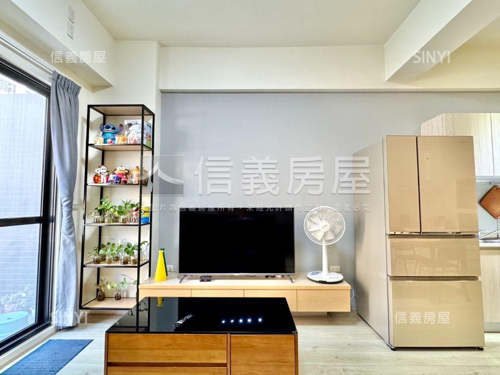近仁武區公所輕屋齡車墅房屋室內格局與周邊環境