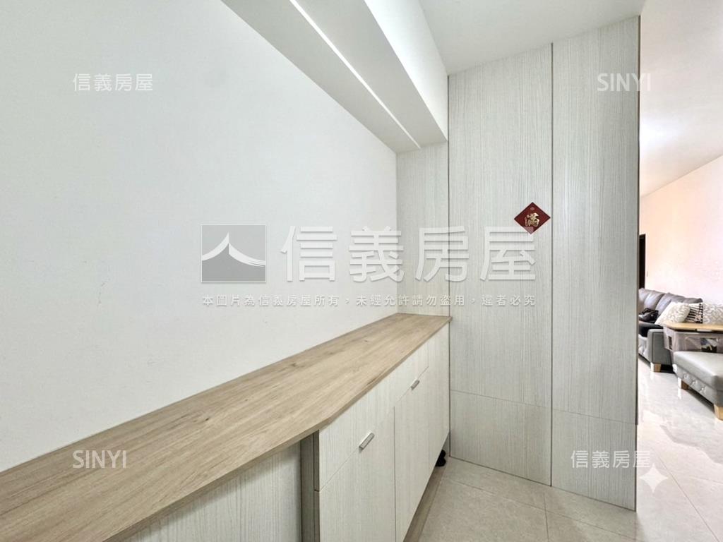 澄石見真三房平面車位房屋室內格局與周邊環境