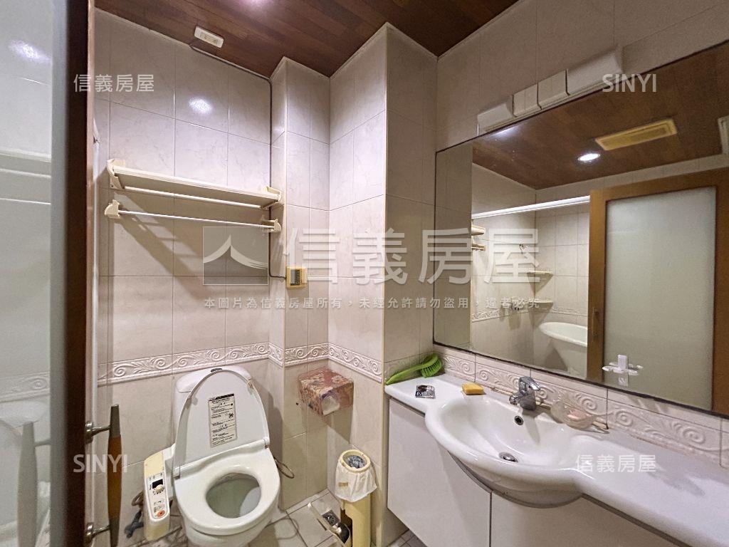 奇岩重劃庭院美屋房屋室內格局與周邊環境