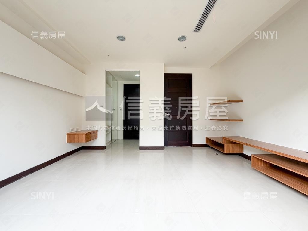 近捷運！文心會館高樓兩房房屋室內格局與周邊環境