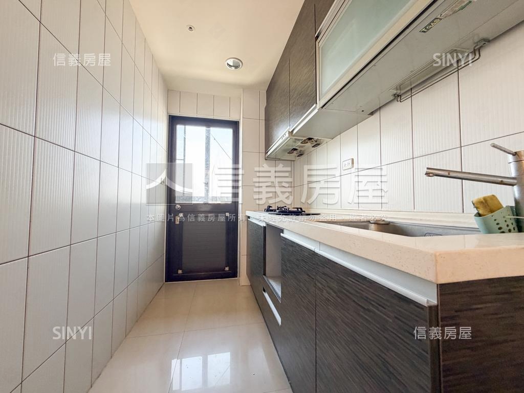 近捷運！文心會館高樓兩房房屋室內格局與周邊環境