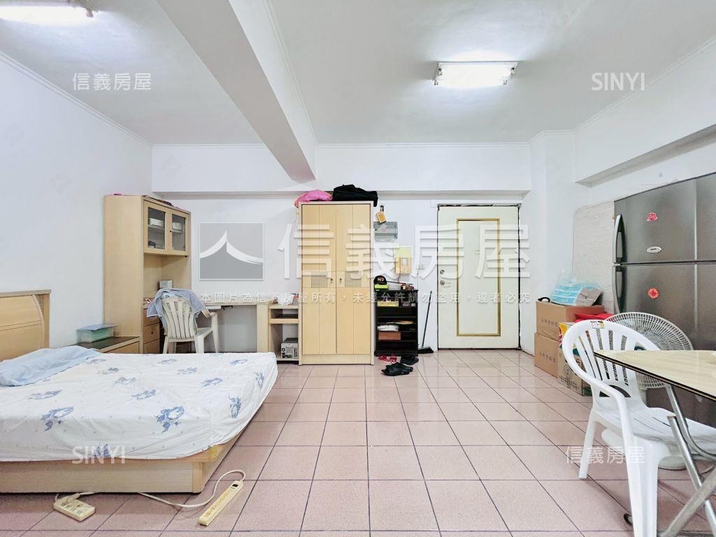 龍威大廈美套房房屋室內格局與周邊環境