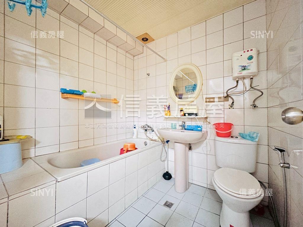 龍威大廈美套房房屋室內格局與周邊環境