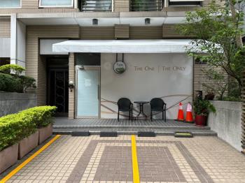 中山北路挑高金店