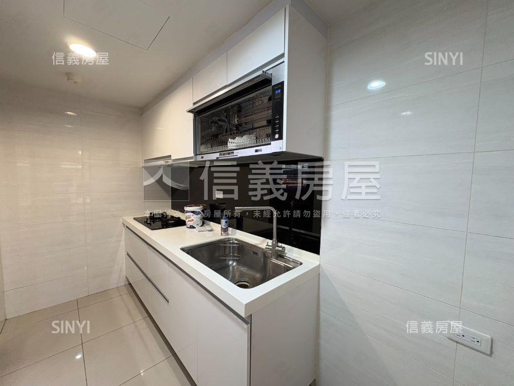 和發天鑽２＋１房雙車位房屋室內格局與周邊環境