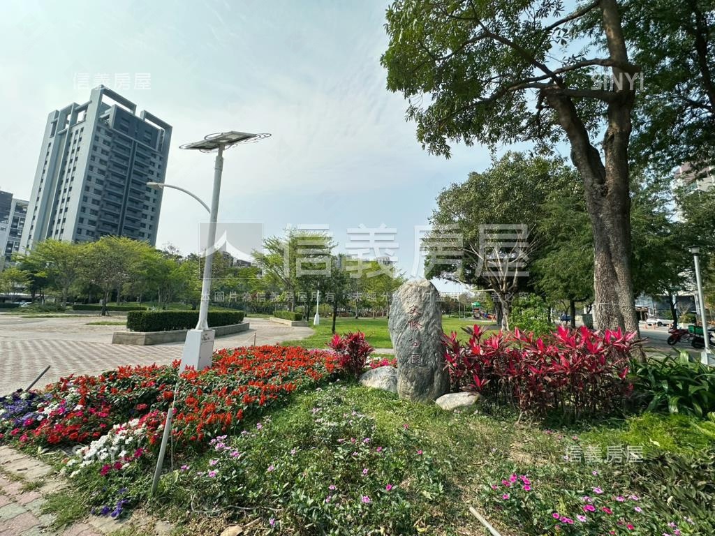 十二期朝南好規劃土地房屋室內格局與周邊環境