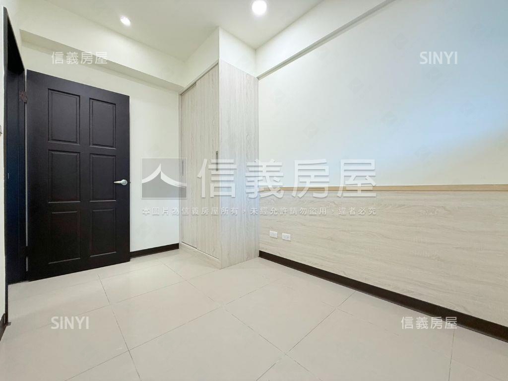 布拉諾中庭次頂樓二房車位房屋室內格局與周邊環境