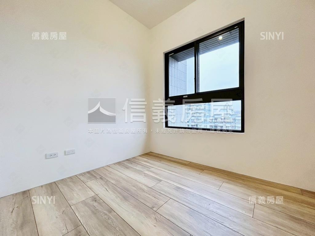 綠雅圖後棟高樓層房屋室內格局與周邊環境