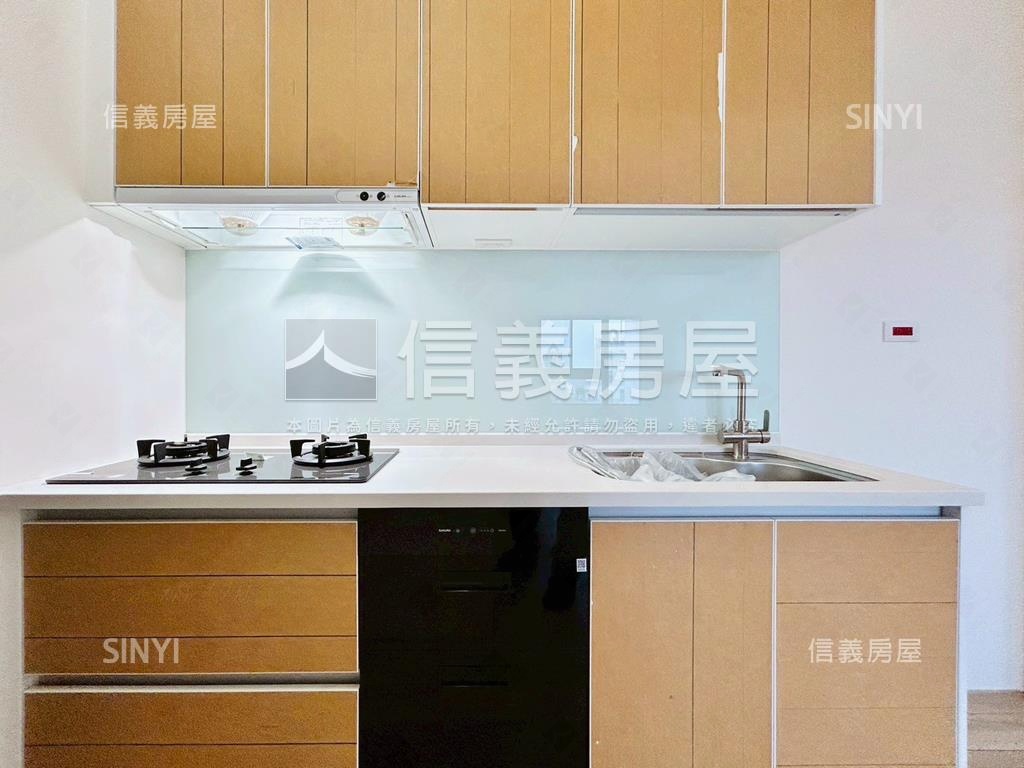 綠雅圖後棟高樓層房屋室內格局與周邊環境