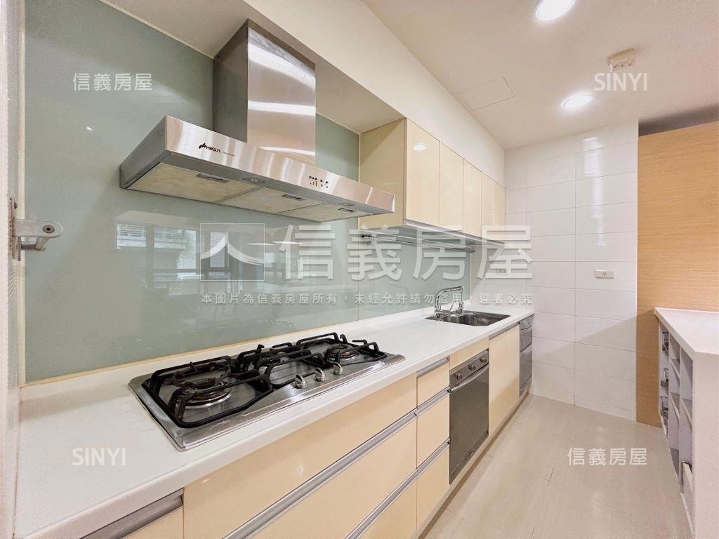 稀有睿海質感明亮裝潢美屋房屋室內格局與周邊環境