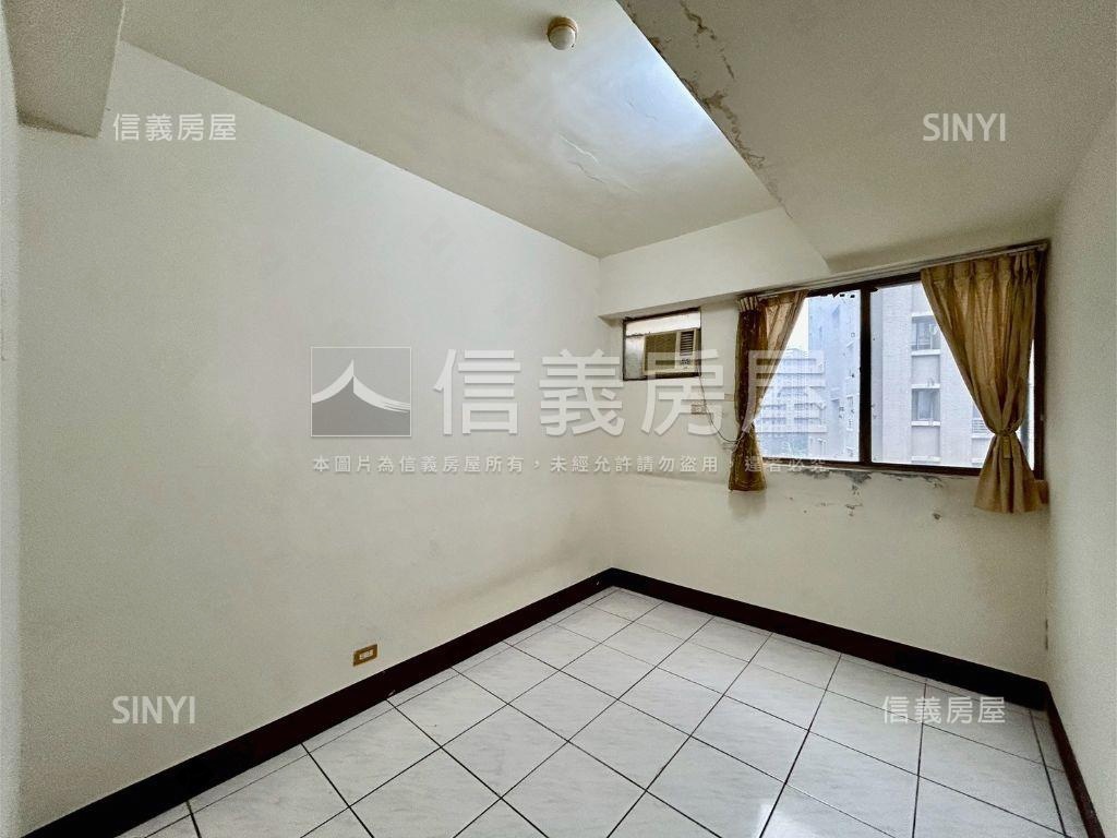 高鐵低總價視野美屋房屋室內格局與周邊環境