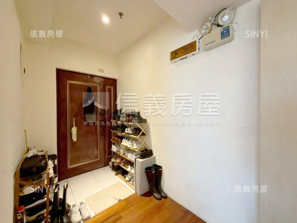 建成生活圈悅景二房車位房屋室內格局與周邊環境