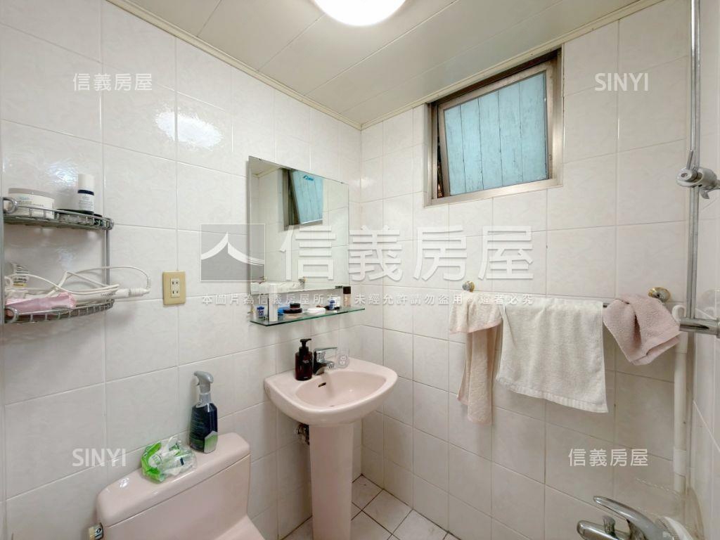 建成生活圈悅景二房車位房屋室內格局與周邊環境