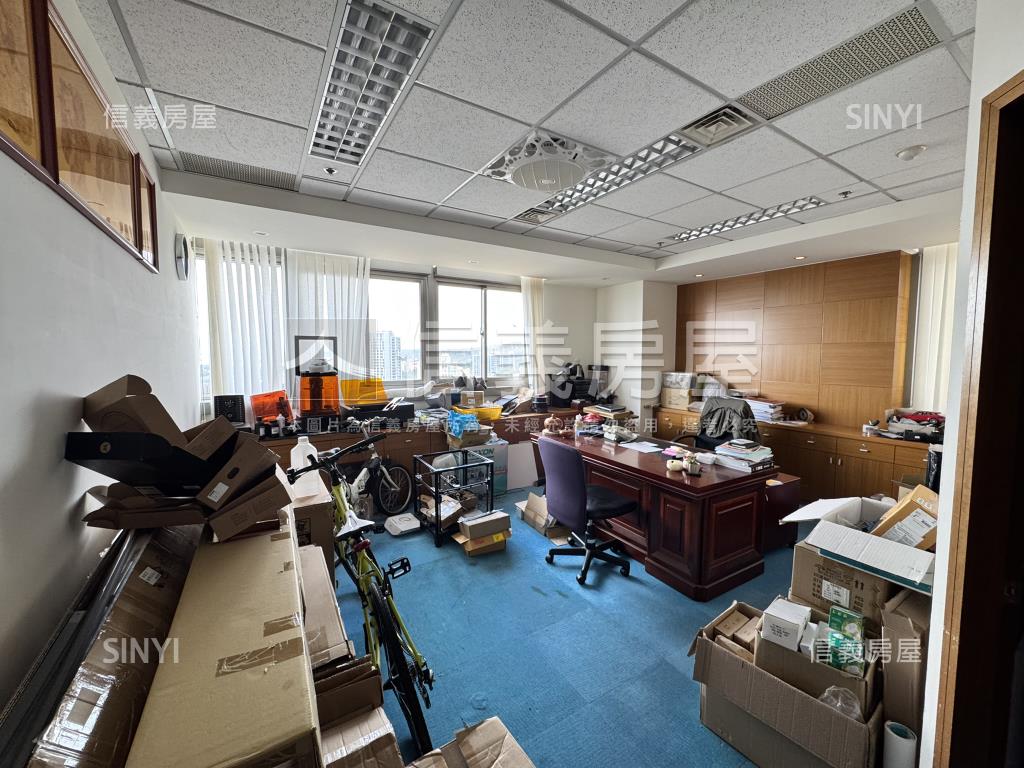 安泰登峰高樓商辦房屋室內格局與周邊環境