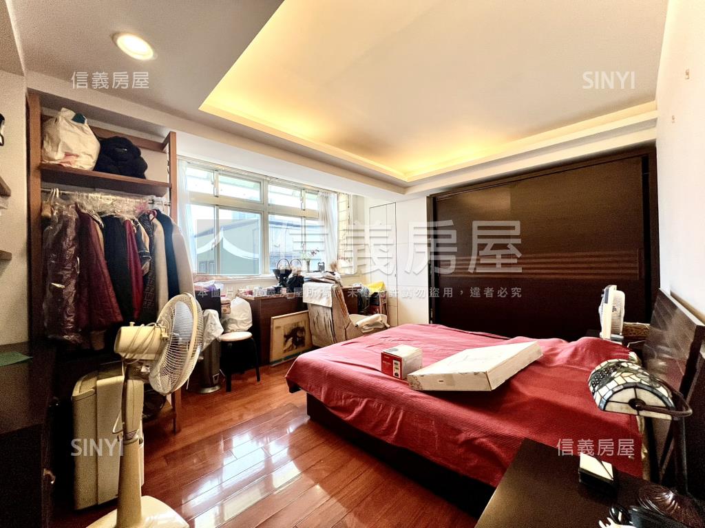 信義安和捷運邊間華廈房屋室內格局與周邊環境