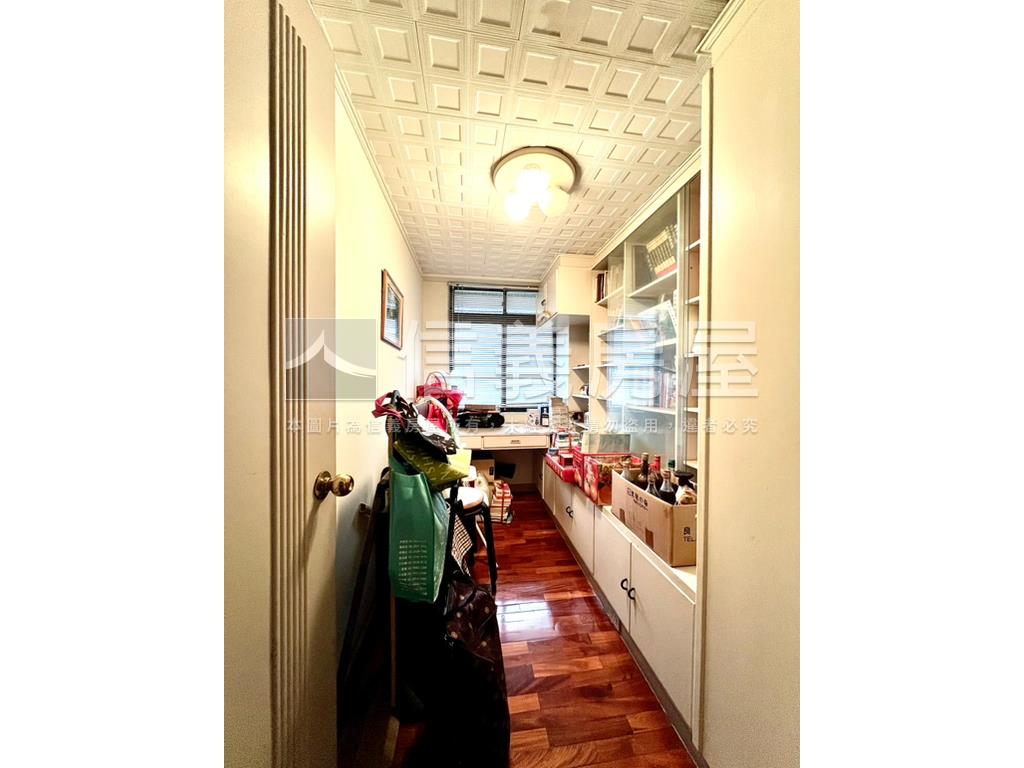 信義安和捷運邊間華廈房屋室內格局與周邊環境