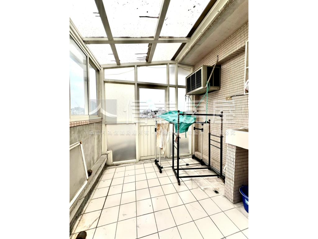 信義安和捷運邊間華廈房屋室內格局與周邊環境