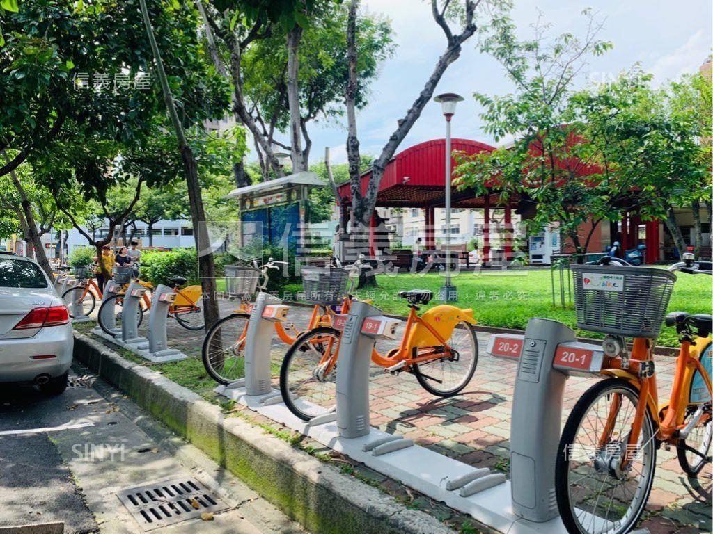 ＊賴厝國小旁約６２坪土地房屋室內格局與周邊環境
