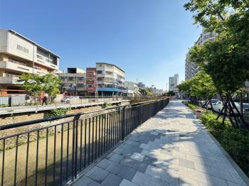＊賴厝國小旁約６２坪土地