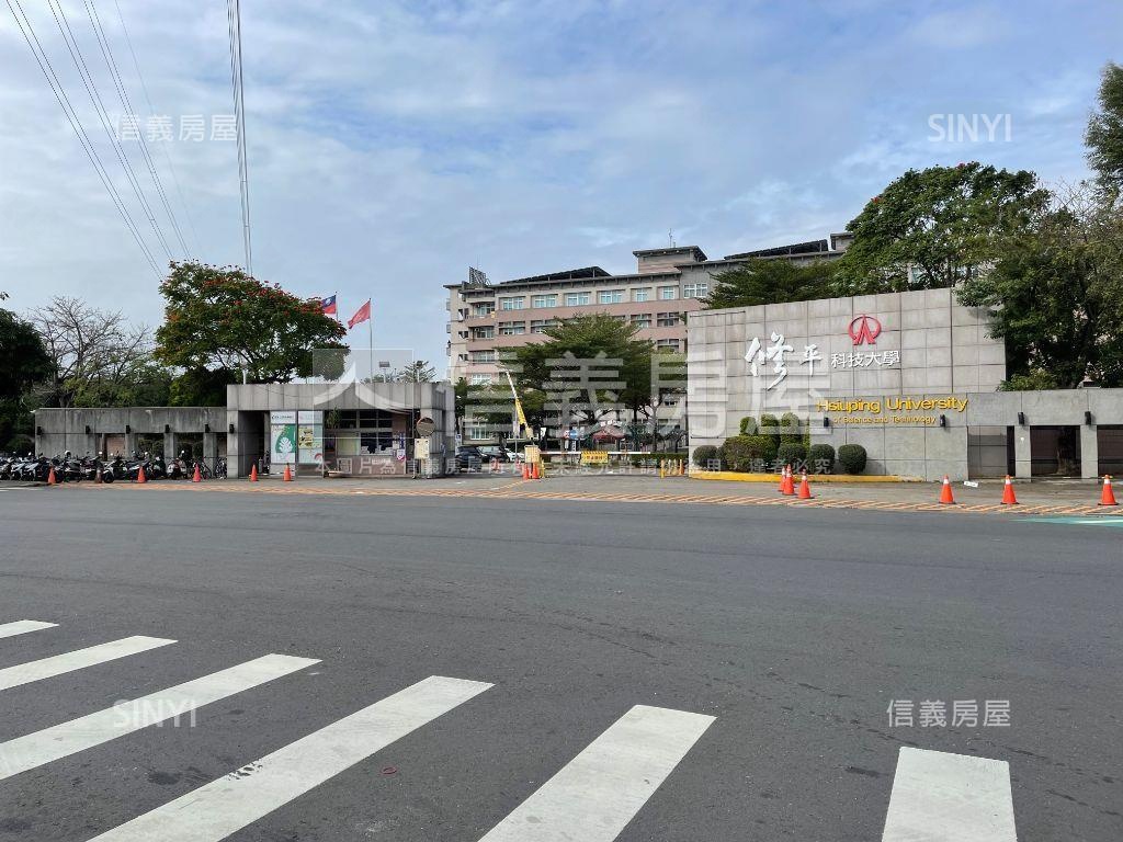 全新６套房電梯別墅Ａ１房屋室內格局與周邊環境