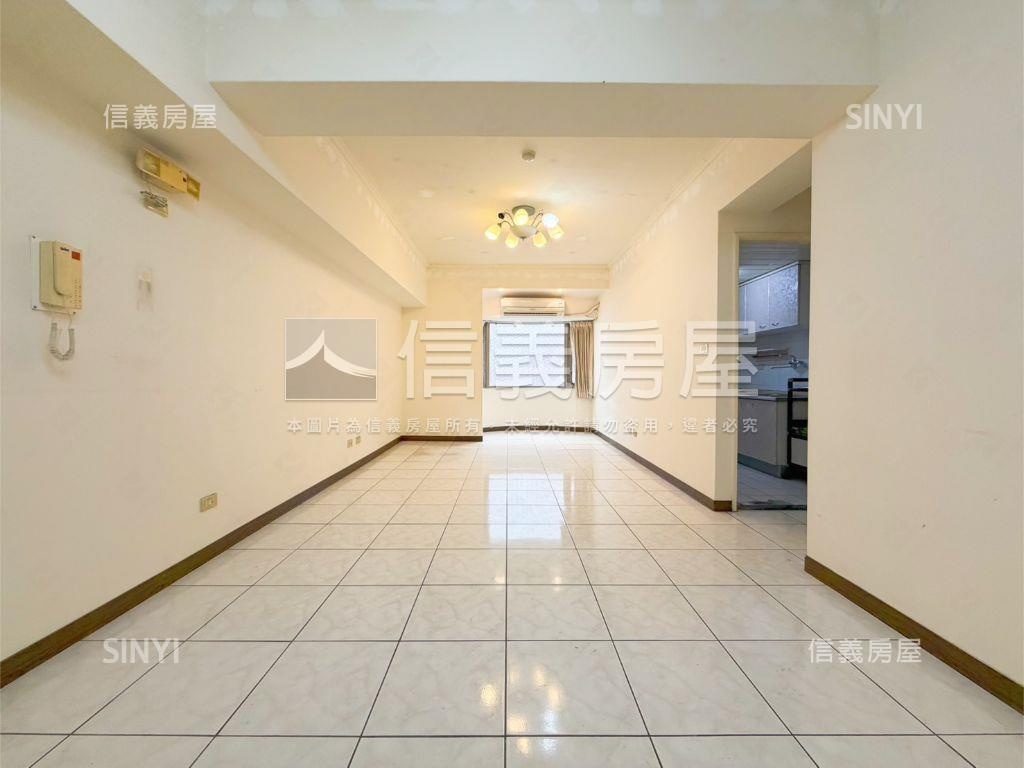 景安宏璽溫馨三房坡平車位房屋室內格局與周邊環境