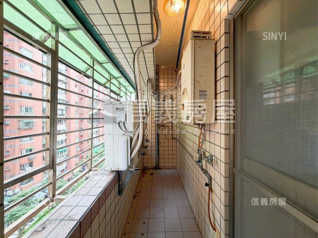 景安宏璽溫馨三房坡平車位房屋室內格局與周邊環境