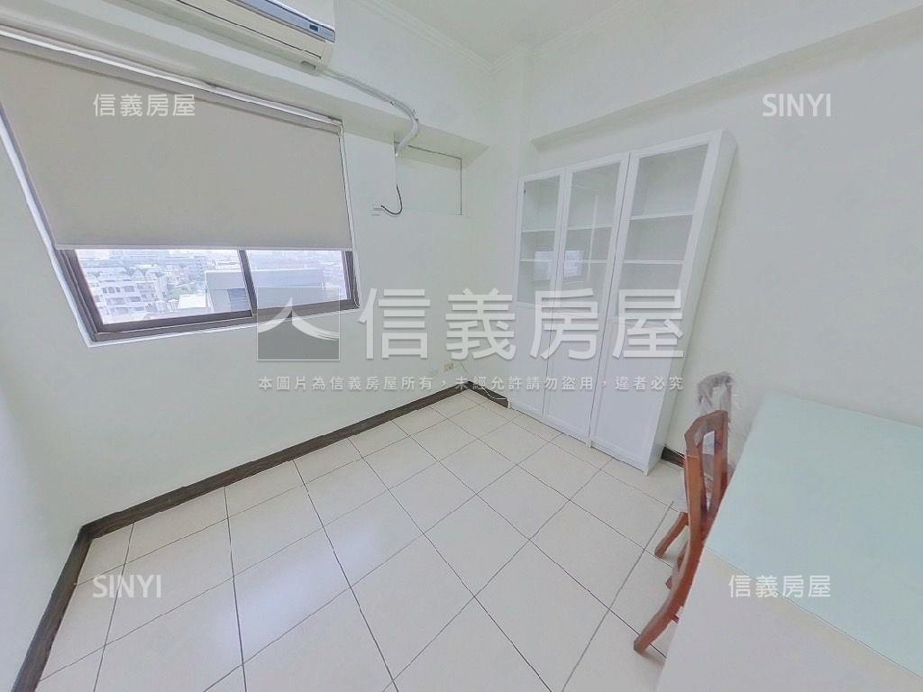＜稀有＞市中心三房附車位房屋室內格局與周邊環境