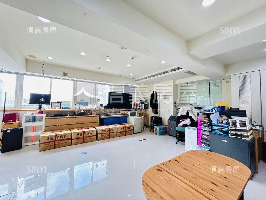 雙敦學區高樓景觀住辦房屋室內格局與周邊環境