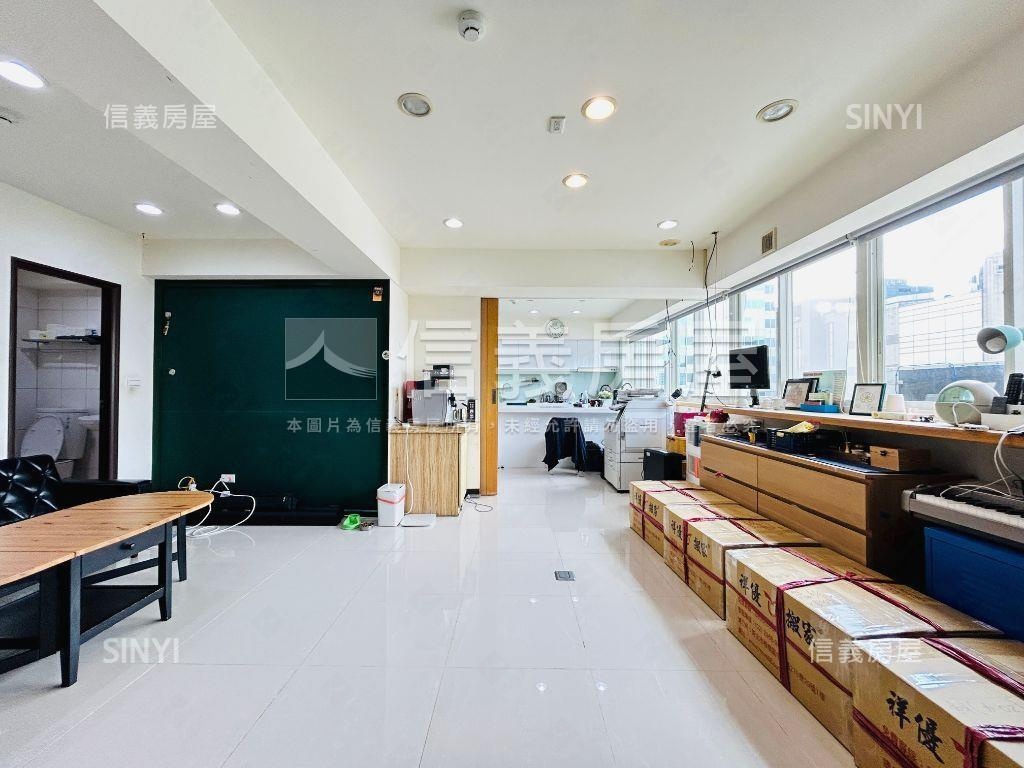 雙敦學區高樓景觀住辦房屋室內格局與周邊環境