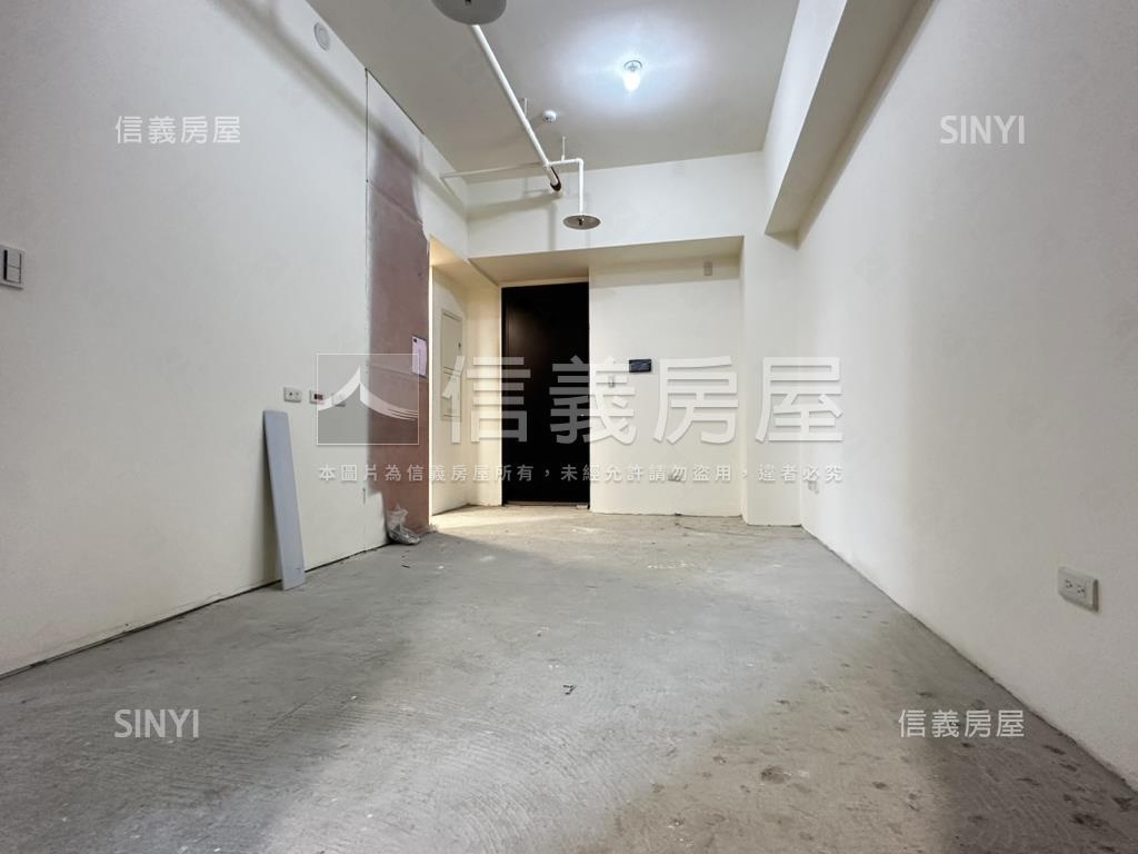昕上城近扶輪公園兩房車位房屋室內格局與周邊環境