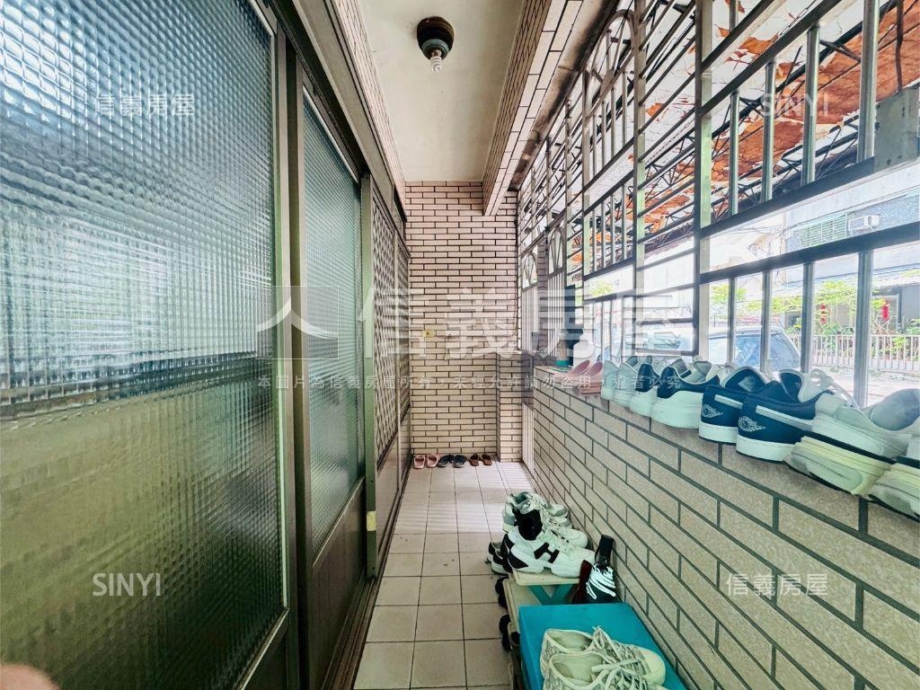 專任新東街８米１樓大空間房屋室內格局與周邊環境